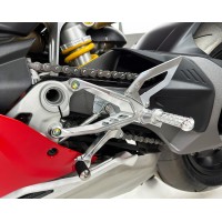 Motocorse Billet Aluminium Rearsets with Titanium Hardware for the Ducati Panigale V4 (2025+) Motocorse Billet Aluminium Rearsets with Titanium Hardware for the Ducati Panigale V4 (2025+)